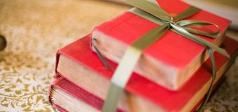 Bookstore gift ideas to find holiday Success: