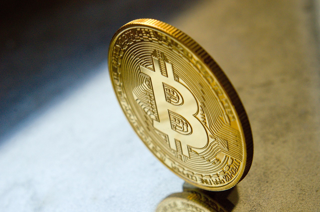 Bitcoin, cryptocurrency, btc — How Forex CFDs Help Traders Capture Short-Term Price Movements