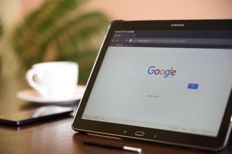 Internet search engine, tablet, samsung — Ways to buy Instagram followers